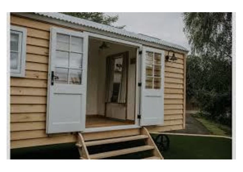 Luxury Shepards Huts - 5/7