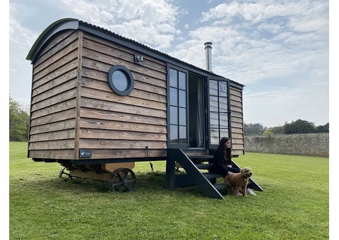 Farmers Huts - 3/6