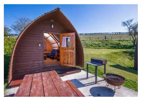 Glamping Pods - 6/8