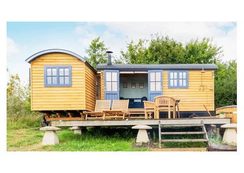 Shepards Huts - 2/8
