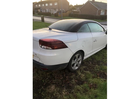 2010 Renault Convertible for sale in Wiltshire Swindon