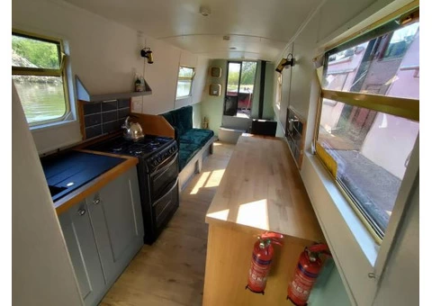 Boat Safety Examinations, Boat Refurbishments and Boat Repairs - 2/8