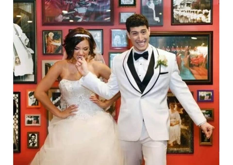 Tony ‘n Tina’s Wedding London - 2/2
