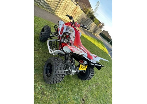 2009 Yamaha Raptor 700 SE - 1/3
