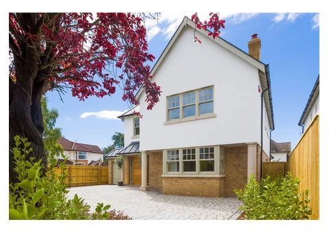Choose Heritage Rose uPVC Sash Windows for Your Home Renovation
