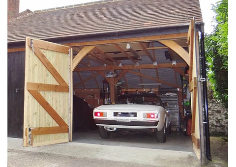 Need a Spacious and Durable Timber Garage for Your Home or Business?