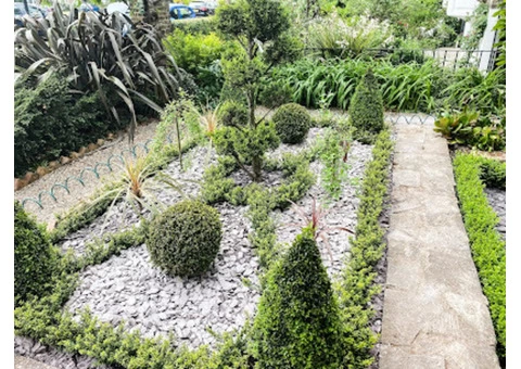 Best Landscaper in Greenford