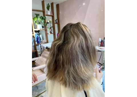 Unleash the true potential of your hair with our top-of-the-line hair treatments! ????✨ - 2/6