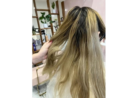 Unleash the true potential of your hair with our top-of-the-line hair treatments! ????✨ - 6/6
