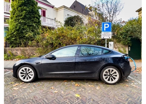 Chauffeur Driven Cars London - Luxury Car Hire - 3/3