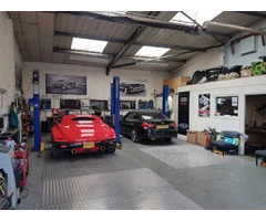 Looking for Car repair in Greenwich?