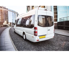 Discover the Top Minibus Service from Luminus London Minibuses