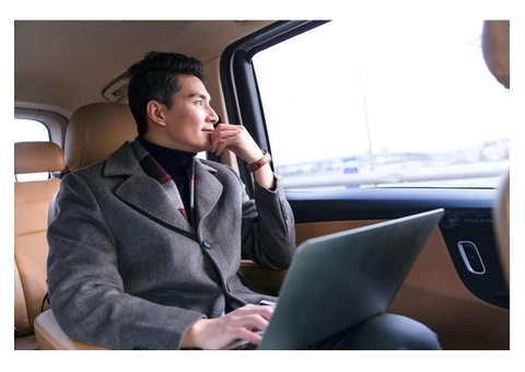 Why Do VIPs Hire Chauffeur Service In London? - 1/4