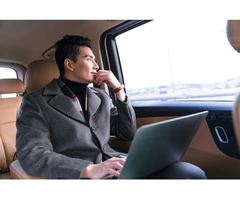 Why Do VIPs Hire Chauffeur Service In London?