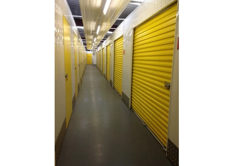 Indoor self storage with free 24 hour access - 3/8