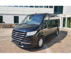 Luxury 9 Seater Mercedes Benz Sprinter M1 For Hire