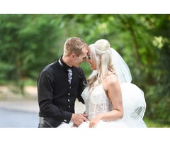 How to choose the perfect wedding photographer for your venue and style in Glasgow