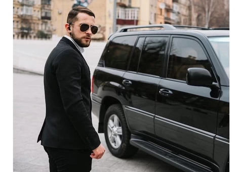 Hire Our Luxury Taxi in London - 1/3