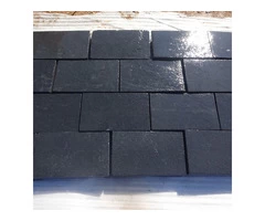 LIME BLACK LIMESTONE RIVEN COBBLES 100×100 PACK (9m² – 900 pcs)