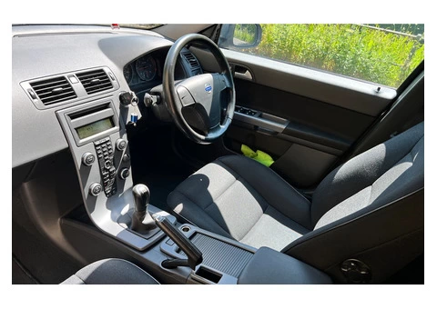For sale Volvo S40 1.6L Diesel DRIVe 132K - 3/6