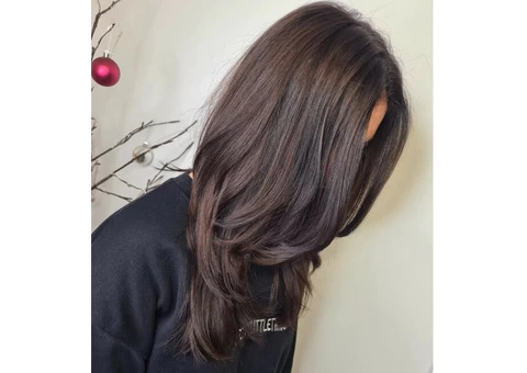 Experience Hair Excellence at Hair Experience Ltd - Leighton Buzzard's Top Hair Salon. - 1/4