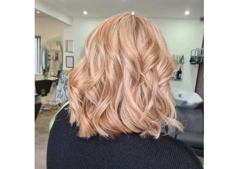 Experience Hair Excellence at Hair Experience Ltd - Leighton Buzzard's Top Hair Salon. - 4/4