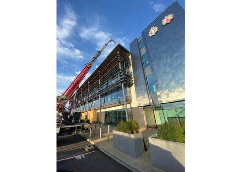 High Quality Crane Hire in Bedford - 1/3
