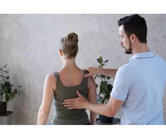 How Seeing A Chiropractor For Back Pain Can Help With Injuries