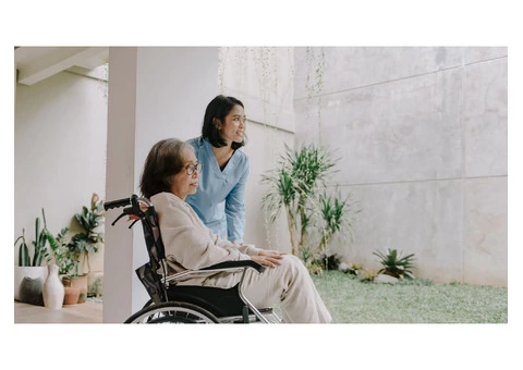 Diploma in Health and Social Care Level 4