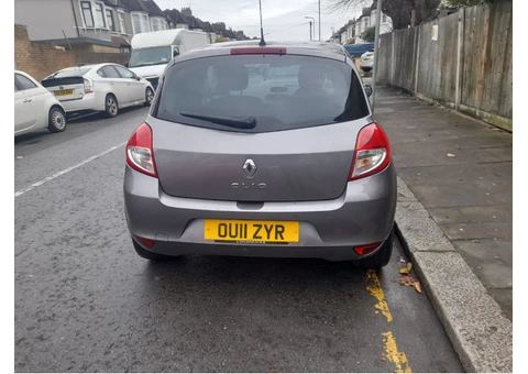 Renault Clio 2011 3 Doors - 5/13
