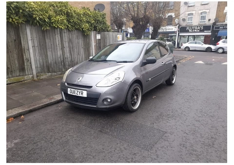 Renault Clio 2011 3 Doors - 9/13