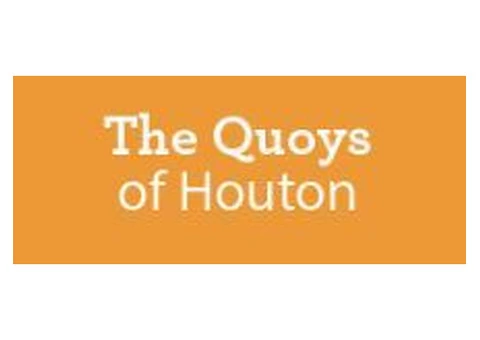 Holiday Cottages with Hot Tub