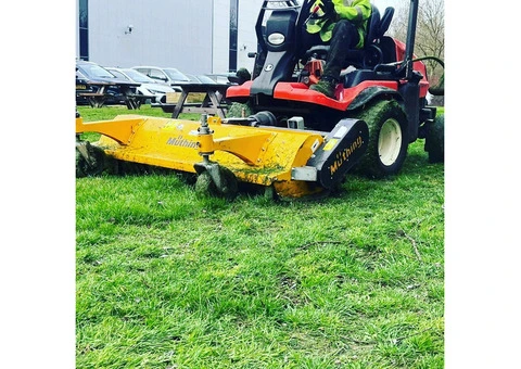 Trusted Ground Maintenance in Milton Keynes - 7/8