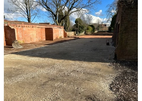 mini and micro digger hire with driver - 3/7