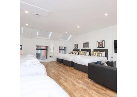 Serviced Apartments in Liverpool  - Unwind in Style with Happy Days Group