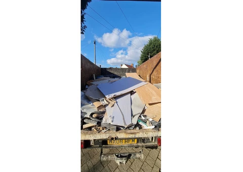 CHEAPEST RATES RUBBISH CLEARANCE REMOVAL WASTE PROPERTY GARDEN GARAGE REMOVAL LONDON - 7/10