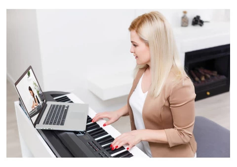 Beginner Piano Lessons Online in UK