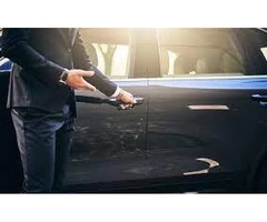 Luxury On Wheels: Professional Chauffeur Service for Unparalleled Comfort and Convenience