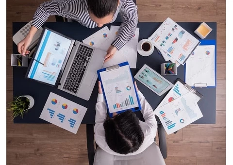 “The Dynamic Landscape of E-Commerce Development Services in the UK”