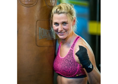 Get a Holistic Health Coach in Uk via Fit for Living