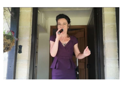 Female Singer available - 6/9