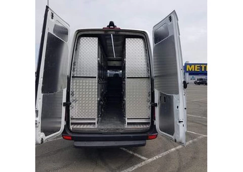 DEFRA APPROVED PET MOVING SERVICE FOR DOGS AND CATS - 3/11