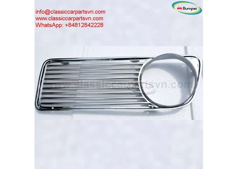 A left and a right front grille for BMW E10 2002 - 5/5
