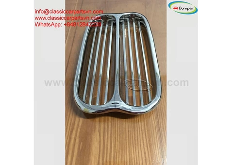 A center grill for BMW 2002/1600 E10 - 2/3