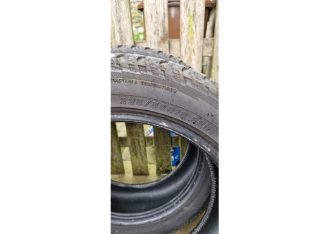 Set of four all terain tyres,225 55 r18,yokohama geolanders - 1/5
