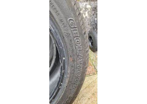 Set of four all terain tyres,225 55 r18,yokohama geolanders - 3/5