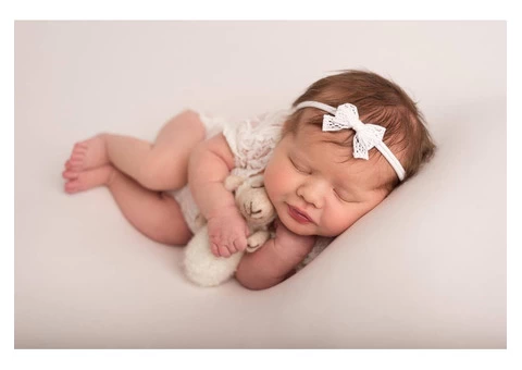 Capturing Your Baby's All Firsts: Baby Photographer Surrey - 1/3