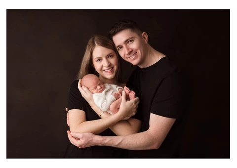 Capturing Your Baby's All Firsts: Baby Photographer Surrey - 3/3
