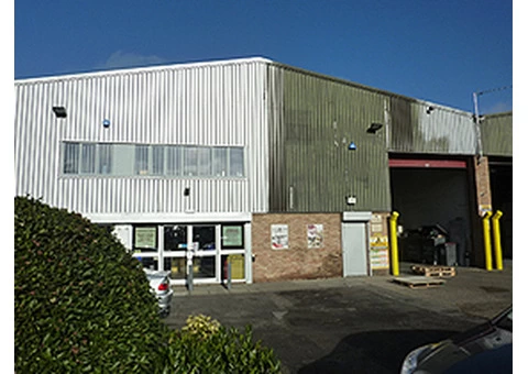 Spraying and Cladding Specialists UK - AKS UK Ltd