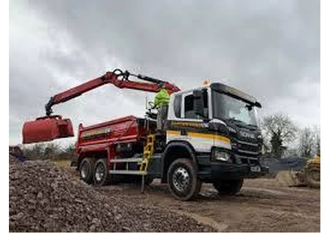 Grab Lorry Hire - Croydon, South east London, Surrey - 3/4